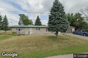 8703 7th St, Glencoe, MN 55336