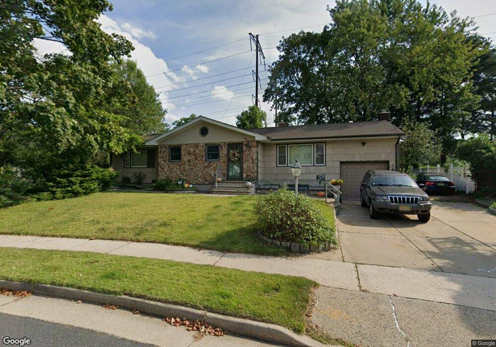 32 Rieder Rd, Edison, NJ 08817 - photo 1