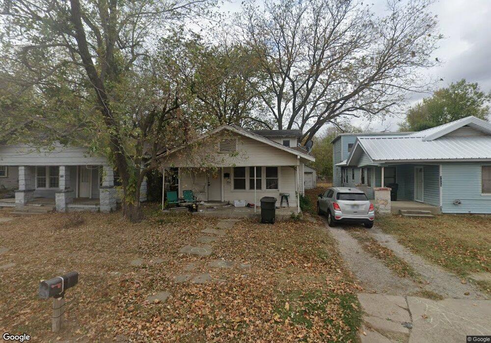 1318 N Alabama Ave, Okmulgee, OK 74447 - photo 1