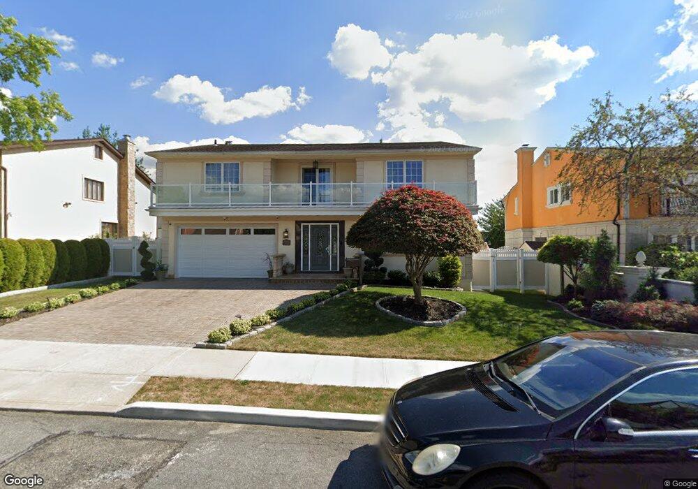 23124 Bay Ave, Flushing, NY 11363 - photo 1