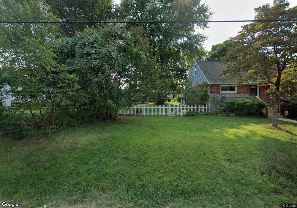 8440 Bay Dr, Pasadena, MD 21122 - photo 1