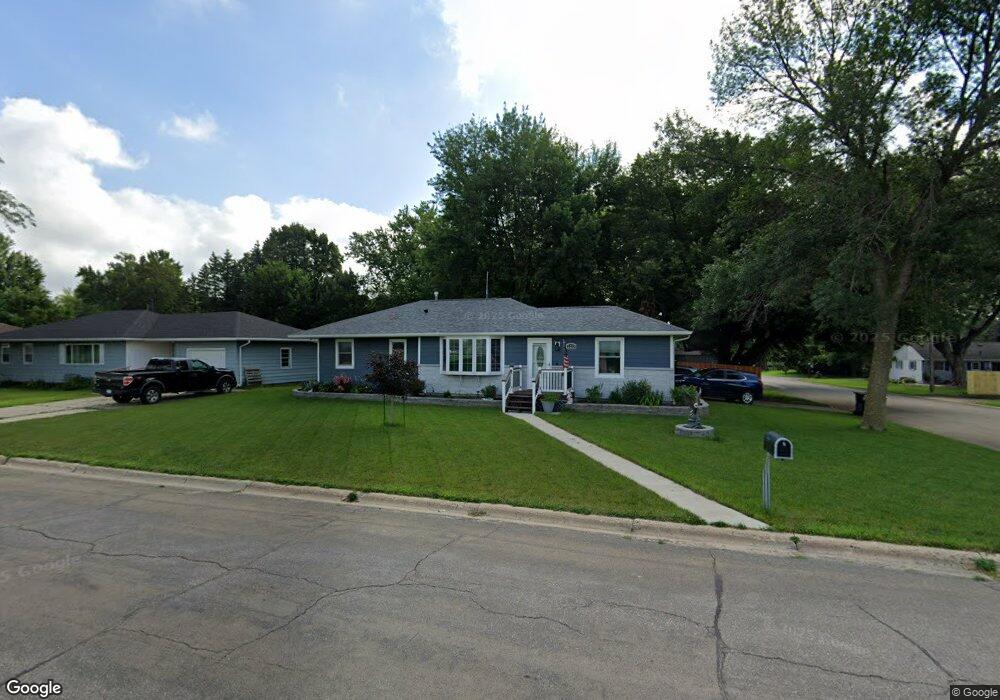 2233 Margaretha Ave, Albert Lea, MN 56007 - photo 1