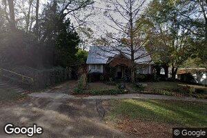 211 S Oak St, Mize, MS 39116