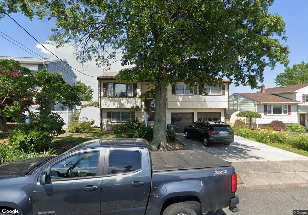 714 Franklin Dr, Perth Amboy, NJ 08861 - photo 1