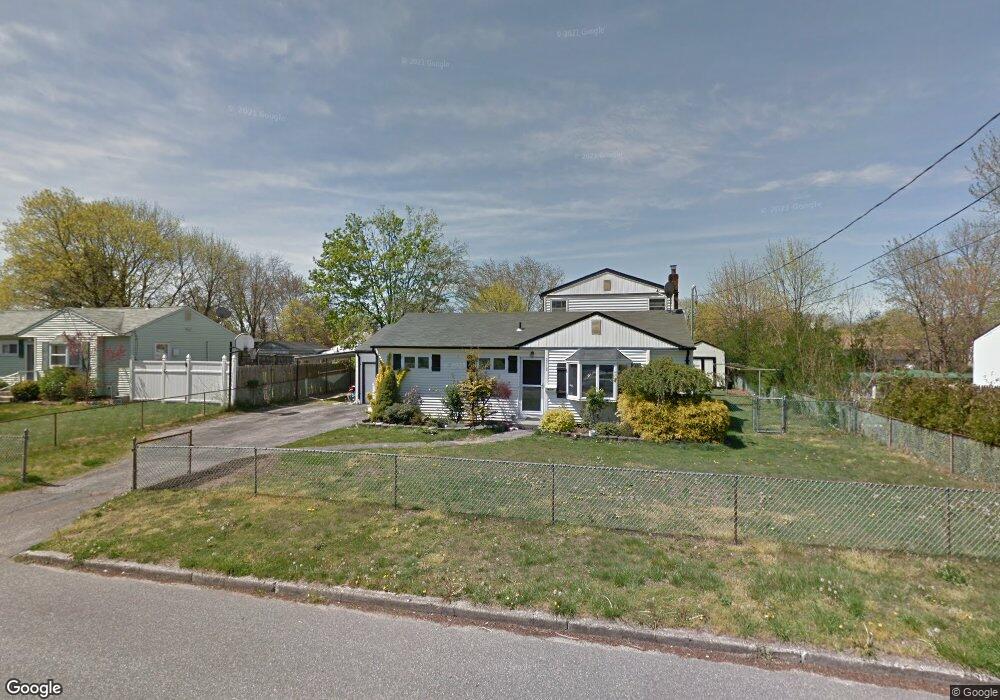 2712 Heather Ave, Medford, NY 11763 - photo 1