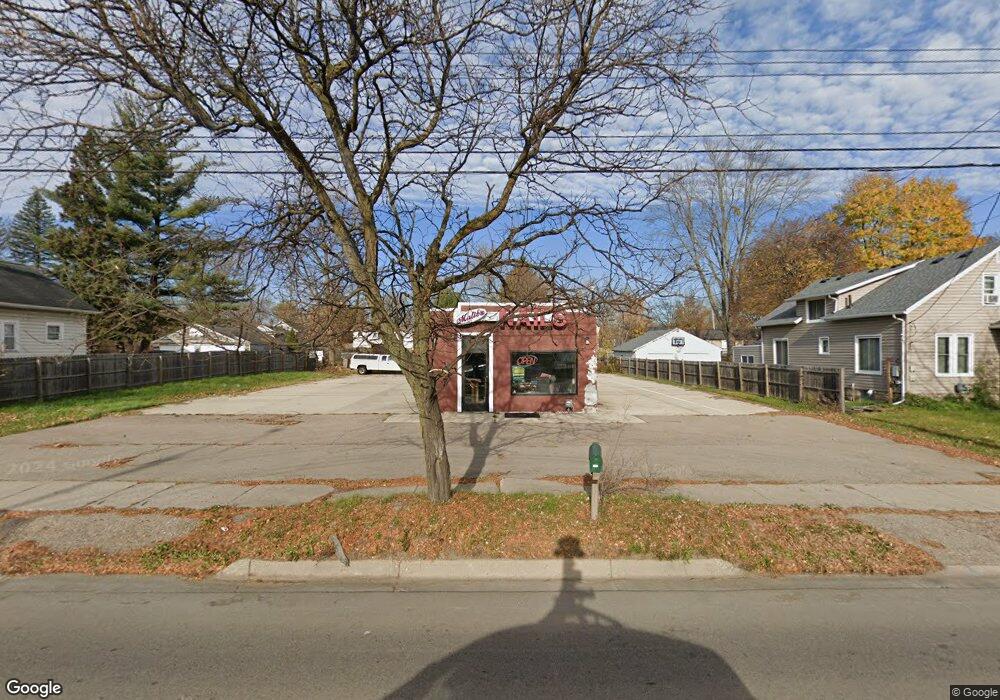 5920 S Martin Luther King jr Blvd, Lansing, MI 48911 - photo 1