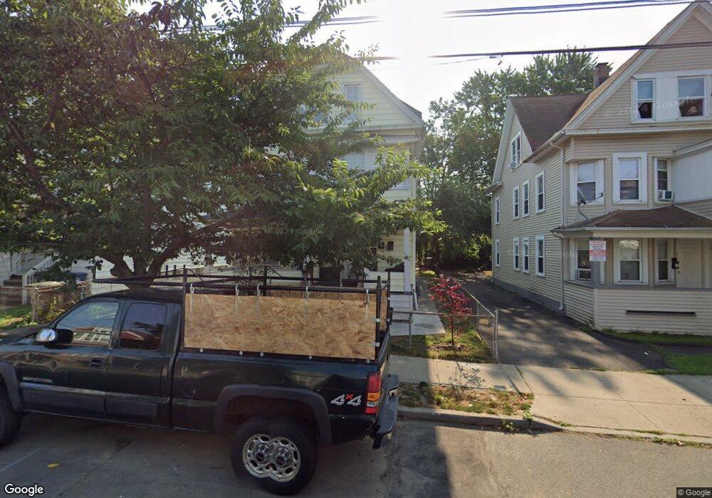 744 Brooks St unit 746, Bridgeport, CT 06608 - photo 1