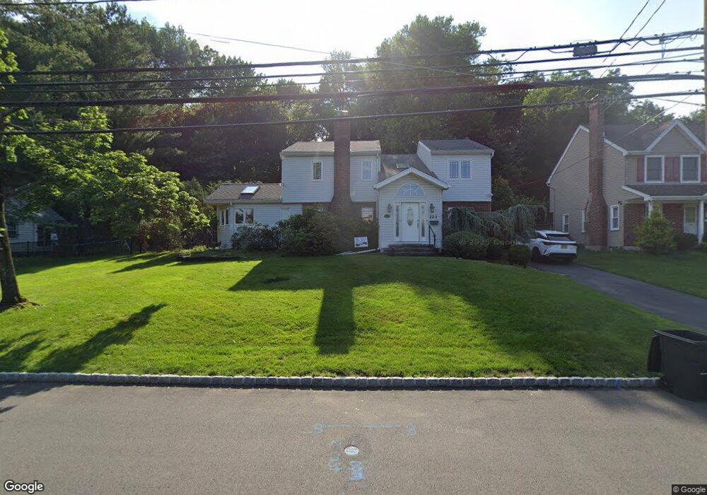 223 Jefferson Ave, Cresskill, NJ 07626 - photo 1