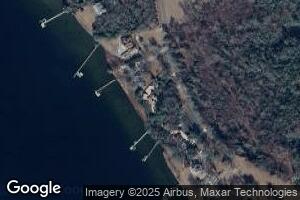 898 Horse Point Rd, Hartfield, VA 23071