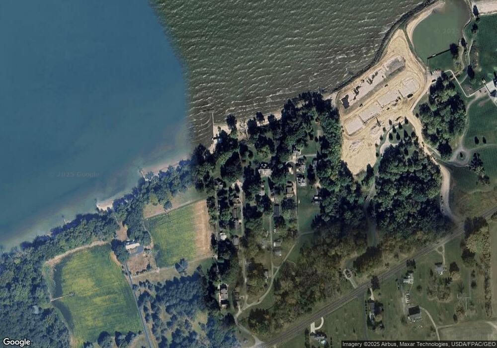 97 Ohio Rd, Vermilion, OH 44089 - photo 1