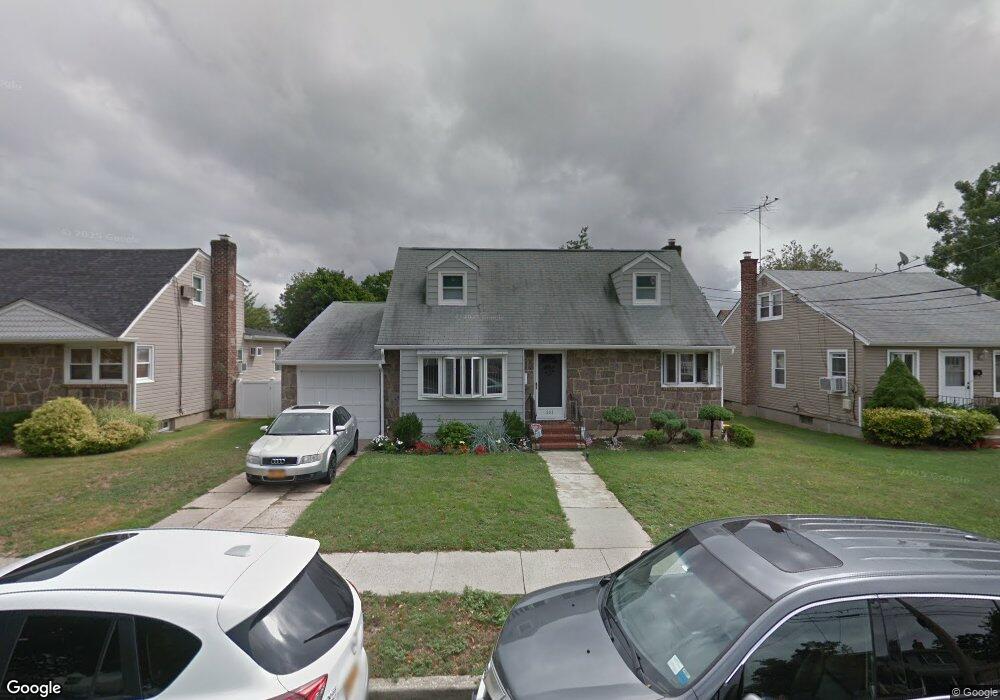 293 Fendale St, Franklin Square, NY 11010 - photo 1