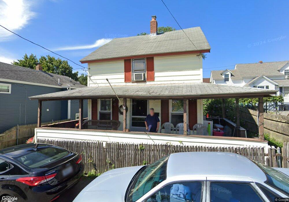 17 Borden St, Riverside, RI 02915 - photo 1