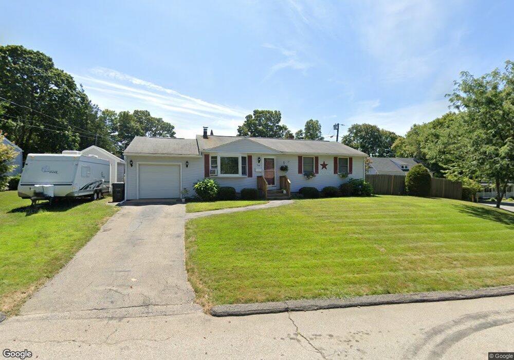 70 Cactus St, Warwick, RI 02886 - photo 1