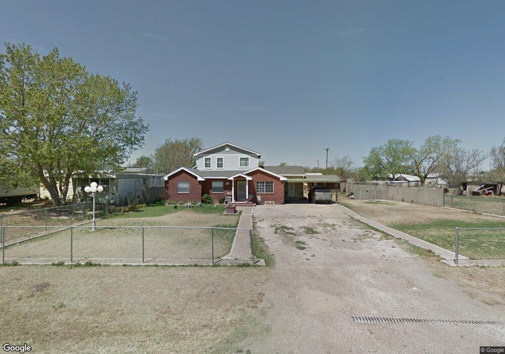3209 Faulkner Ave, Plainview, TX 79072 - photo 1