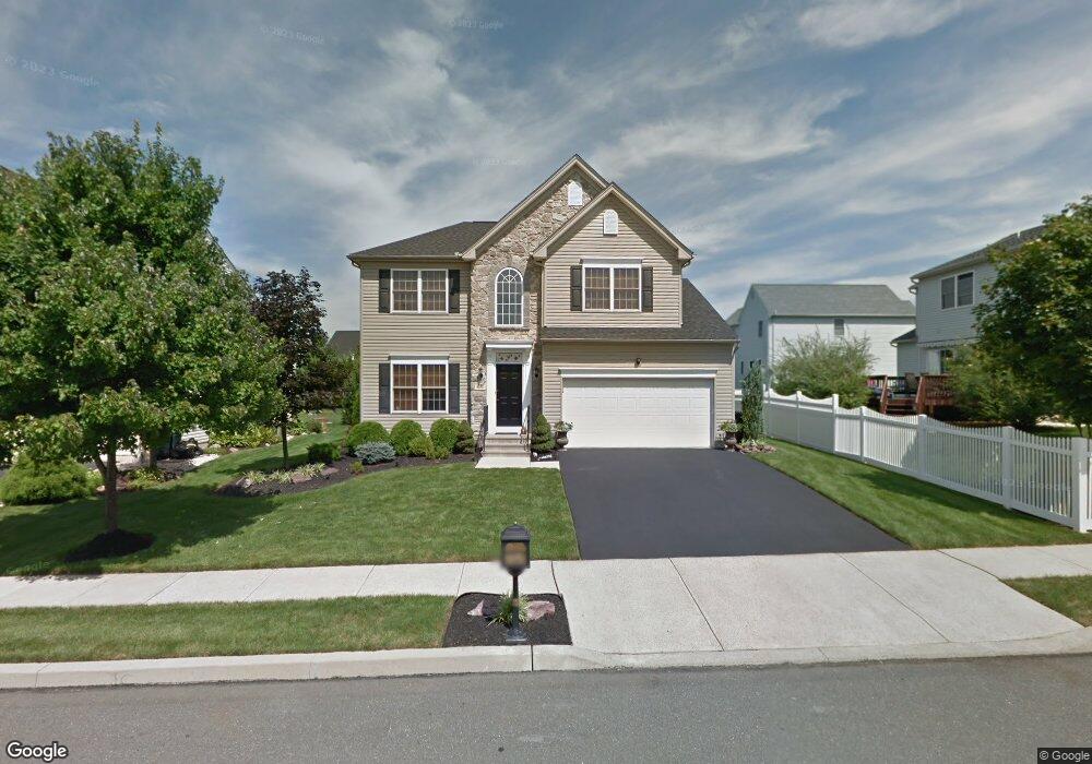 1959 Vintage Dr, Easton, PA 18045 - photo 1