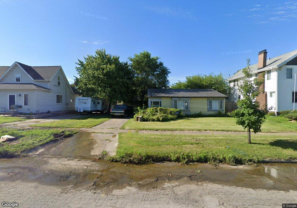 1010 W State St, Marshalltown, IA 50158 - photo 1