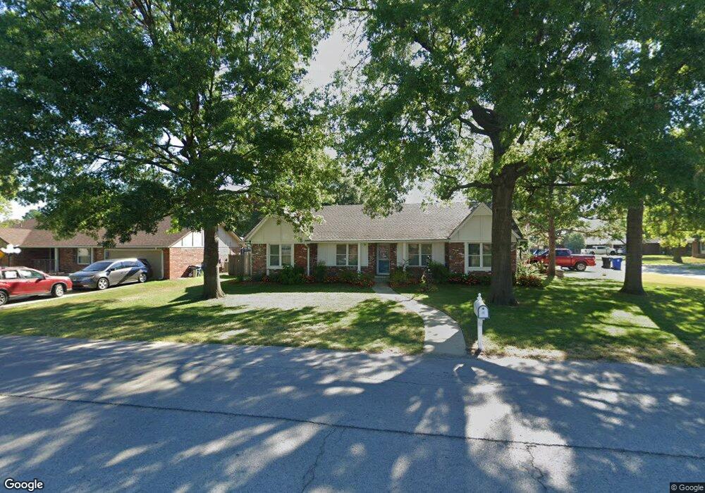 401 N Fir Ave, Broken Arrow, OK 74012 - photo 1