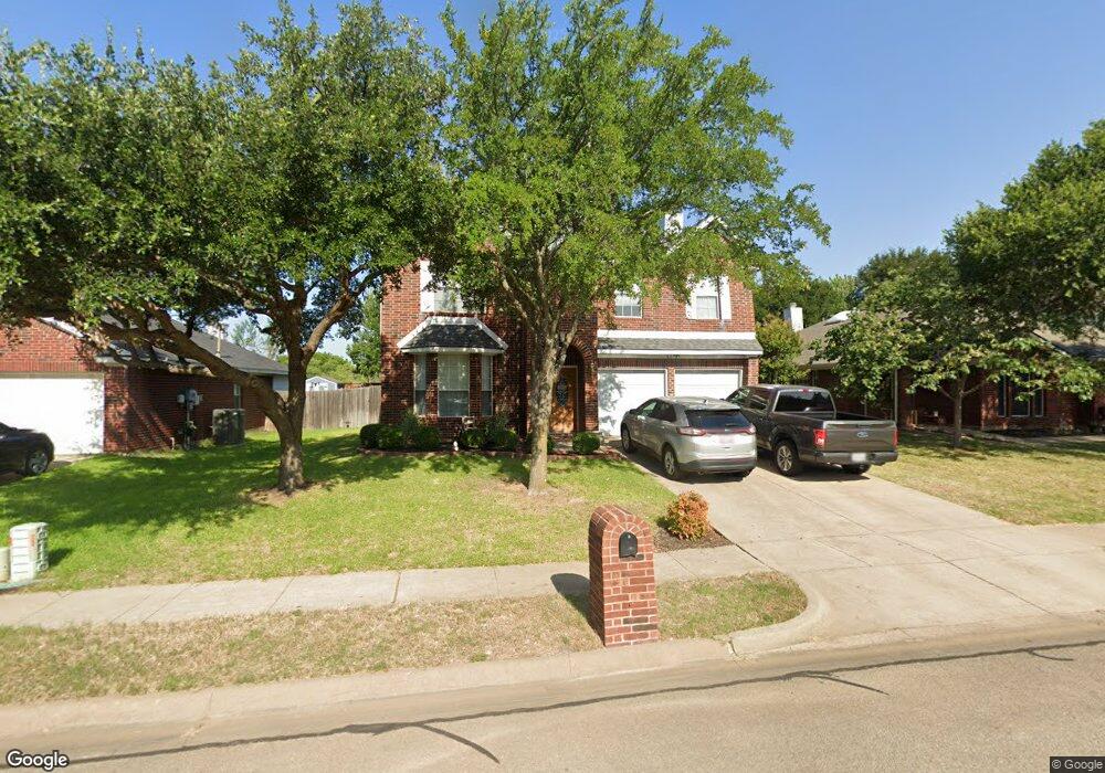 7100 Sunburst Trail, Denton, TX 76210 - photo 1