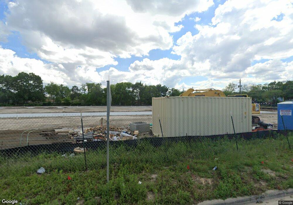 111 Woodstar St, Houston, TX 77022 - photo 1