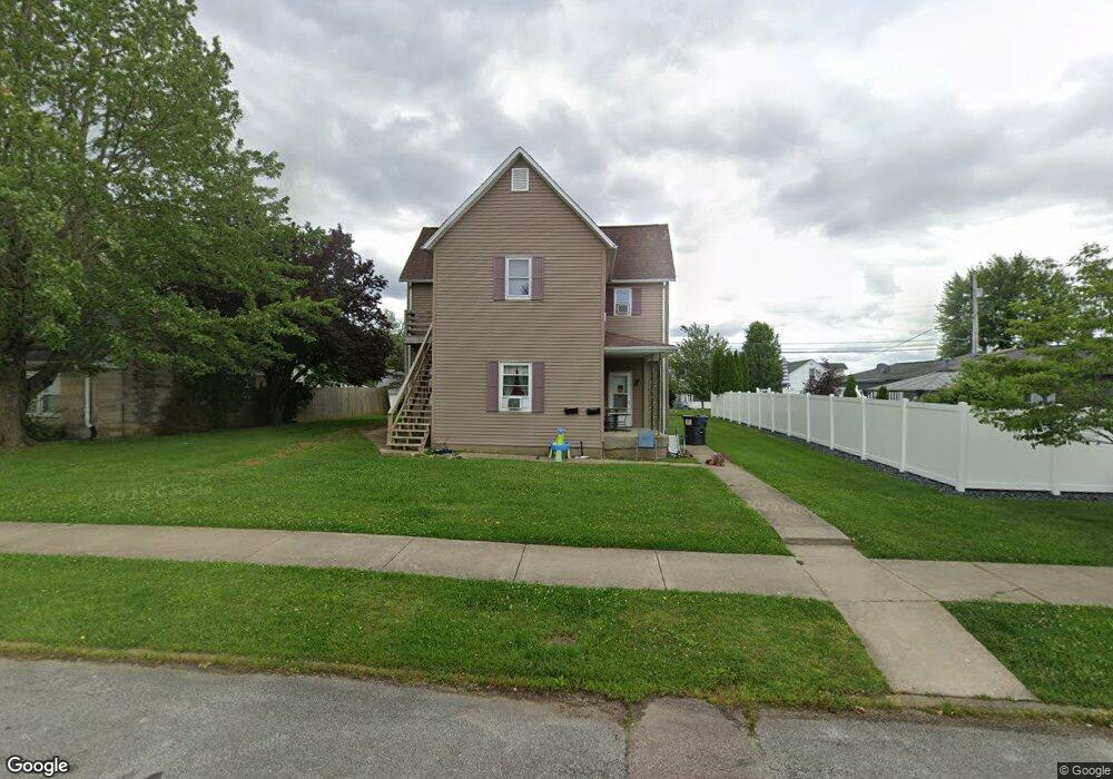 202 N Oak St, Loogootee, IN 47553 - photo 1