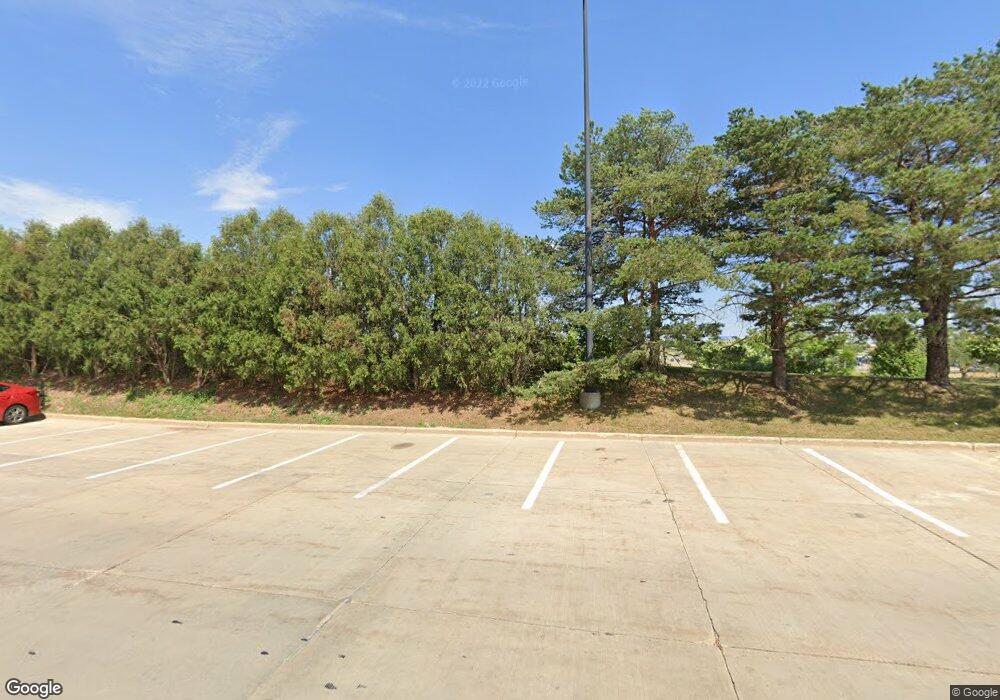 21680 W Bluemound Rd, Waukesha, WI 53186 - photo 1