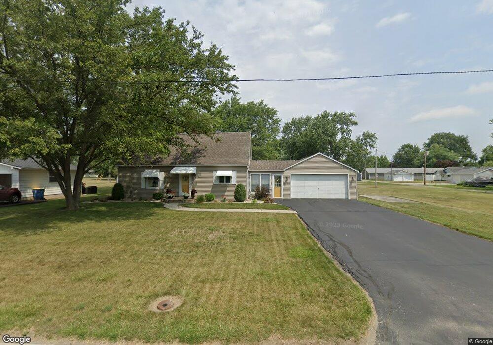 727 W Spring St, Bluffton, IN 46714 - photo 1