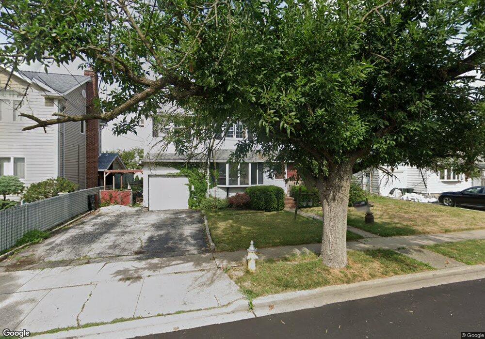 127 Barrymore Blvd, Franklin Square, NY 11010 - photo 1