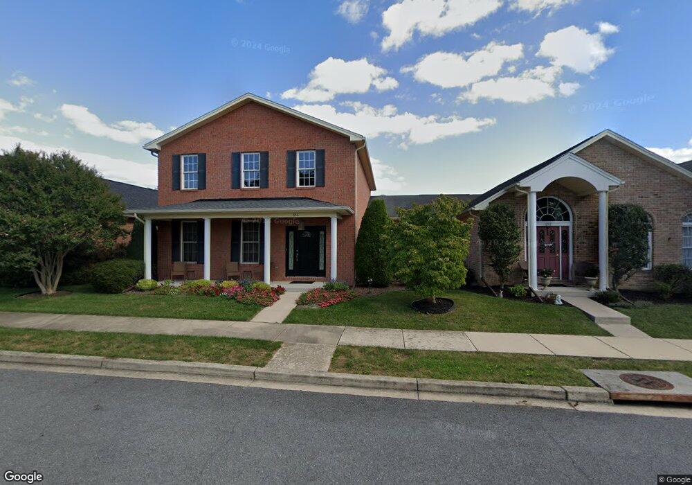 658 Trafalgar Dr, Hagerstown, MD 21742 - photo 1