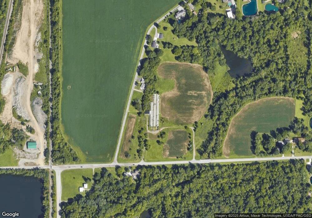 1055 E Bluelick Rd, Lima, OH 45801 - photo 1