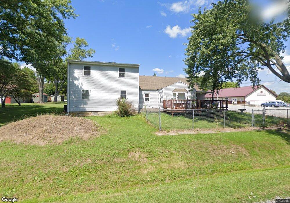 1000 Cedar St, Harrisburg, IL 62946 - photo 1