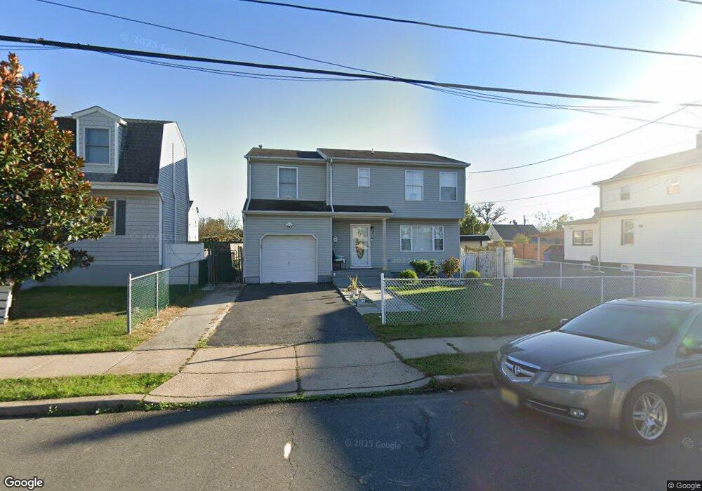 17 Howard St, Perth Amboy, NJ 08861 - photo 1