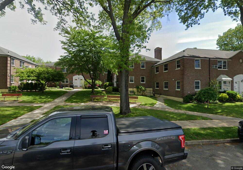 24926 57th Ave, Little Neck, NY 11362 - photo 1