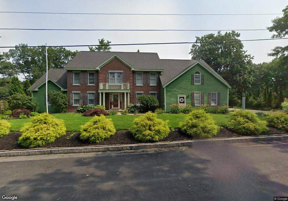 101 Highcrest Rd, Manchester, NH 03104 - photo 1