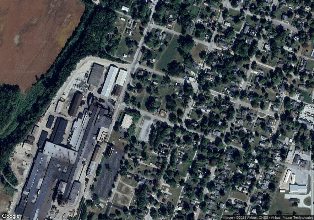 104 W Lithia St, Attica, IN 47918 - photo 1