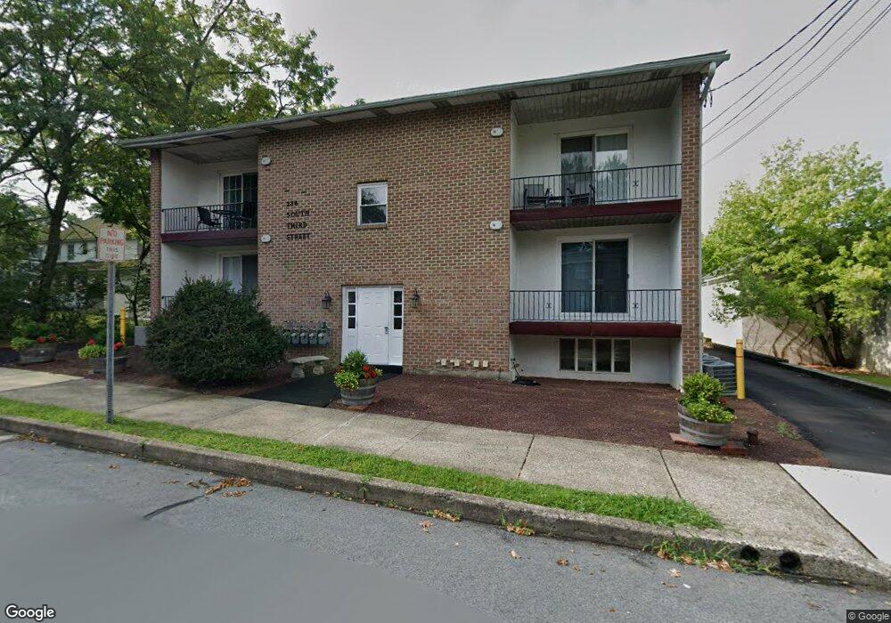 236 S 3rd St unit F, North Wales, PA 19454 - photo 1