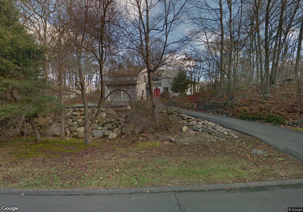 62 Catbrier Rd, Weston, CT 06883 - photo 1