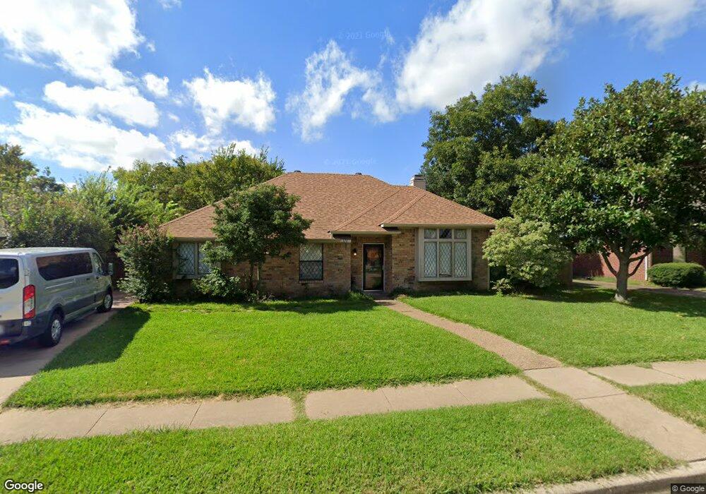 320 Woodlake Dr, Murphy, TX 75094 - photo 1
