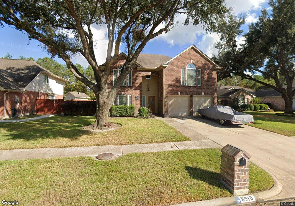 8910 Weyburn Grove Dr, Houston, TX 77088 - photo 1