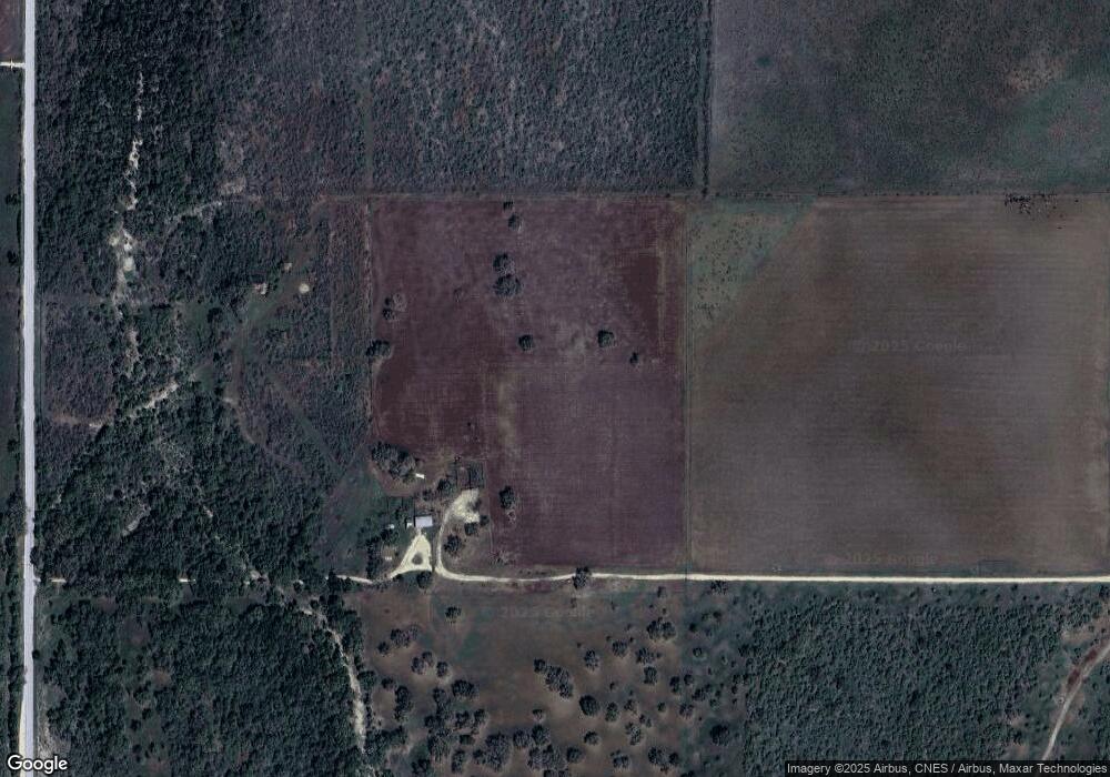 450 County Road 351, Hondo, TX 78861 - photo 1