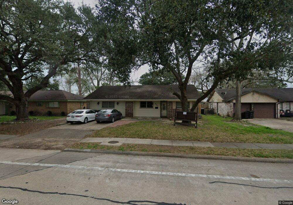 621 Kost Rd, Alvin, TX 77511 - photo 1