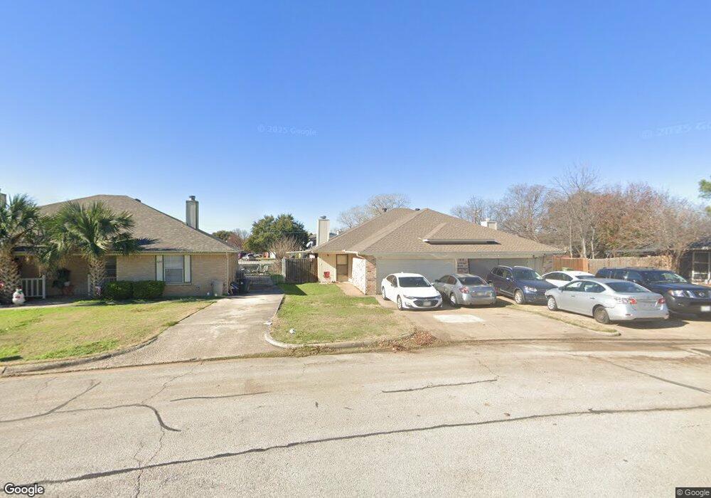 7697 Sable Ln, North Richland Hills, TX 76182 - photo 1