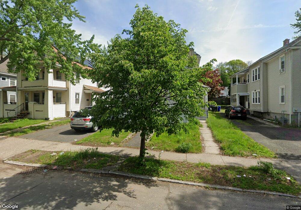 45 Narragansett St unit 1, Springfield, MA 01107 - photo 1