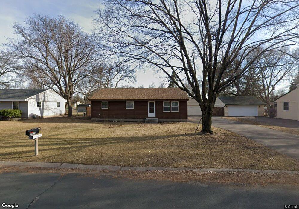 9953 94th Place N, Maple Grove, MN 55369 - photo 1