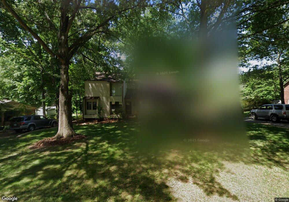 504 Camelot Dr, Statesville, NC 28625 - photo 1