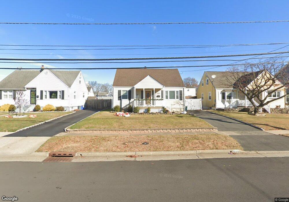 516 Fairview Ave, Middlesex, NJ 08846 - photo 1