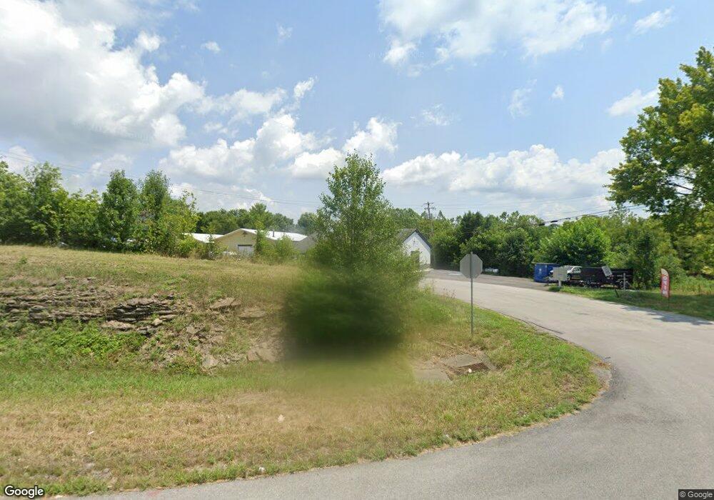 1006 Commercial Dr, Lawrenceburg, KY 40342 - photo 1