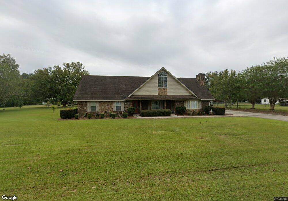 18 E Bennett Ave, Hazlehurst, GA 31539 - photo 1