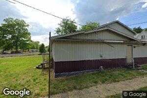 792 S Section St, Dugger, IN 47848