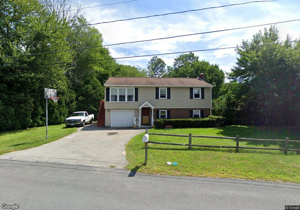 69 Royal Cir, Salem, NH 03079 - photo 1