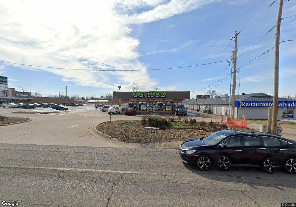 1324 W Walnut St, Rogers, AR 72756 - photo 1